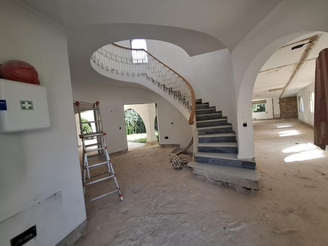 5 Soveroms Villa i Marbella
