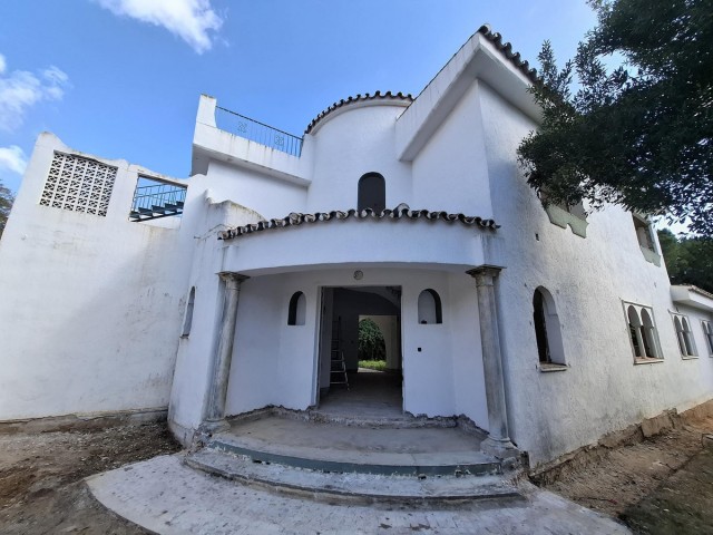 5 Soveroms Villa i Marbella