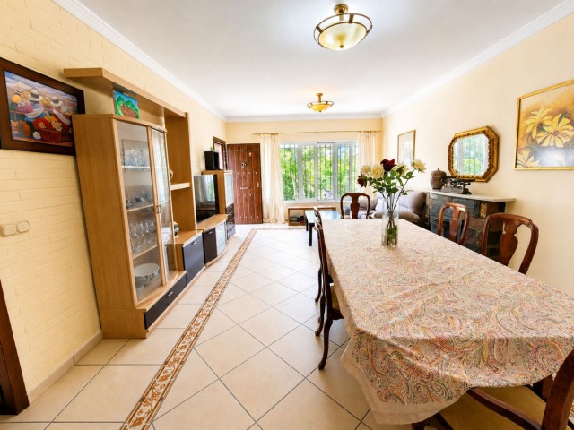 3 Schlafzimmer Villa in La Duquesa