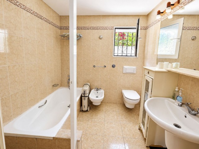 3 Schlafzimmer Villa in La Duquesa