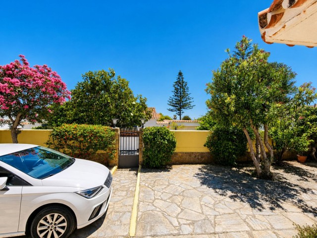 3 Schlafzimmer Villa in La Duquesa