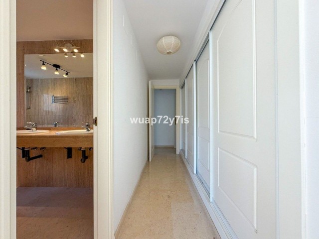 3 Schlafzimmer Apartment in Elviria
