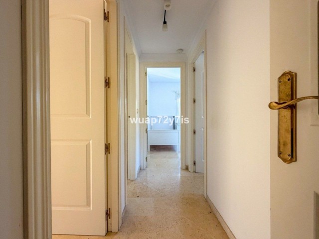 3 Schlafzimmer Apartment in Elviria