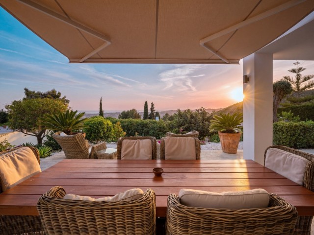 4 Bedrooms Villa in Mijas