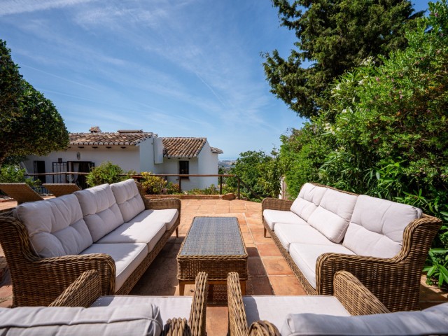 4 Bedrooms Villa in Mijas