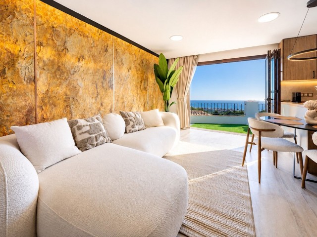 2 Bedrooms Apartment in Mijas