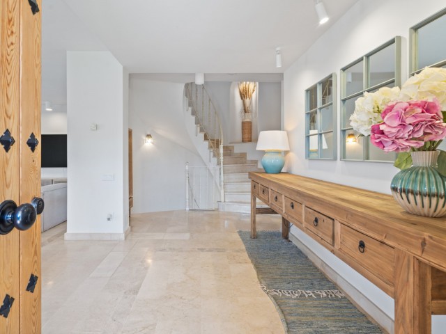 4 Bedrooms Villa in Sotogrande Alto