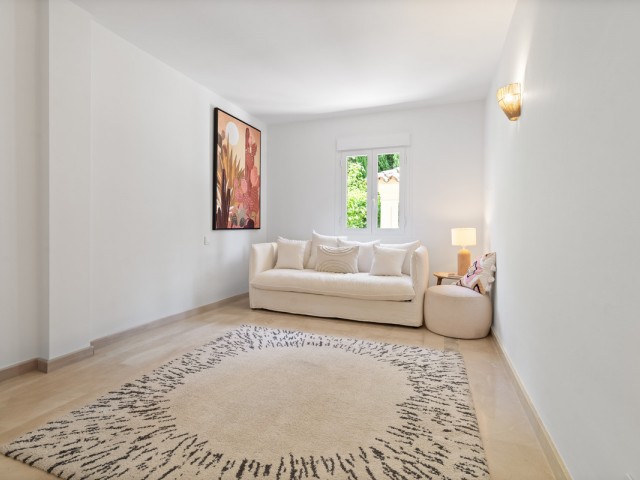 4 Bedrooms Villa in Sotogrande Alto