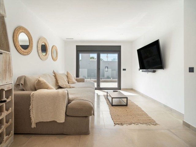 4 Schlafzimmer Villa in Marbesa