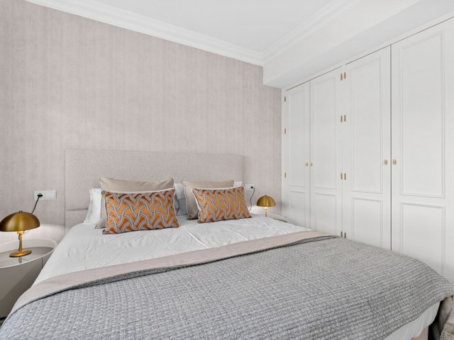 Apartamento con 3 Dormitorios  en Nueva Andalucía