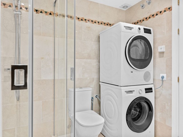 Apartamento con 3 Dormitorios  en Nueva Andalucía