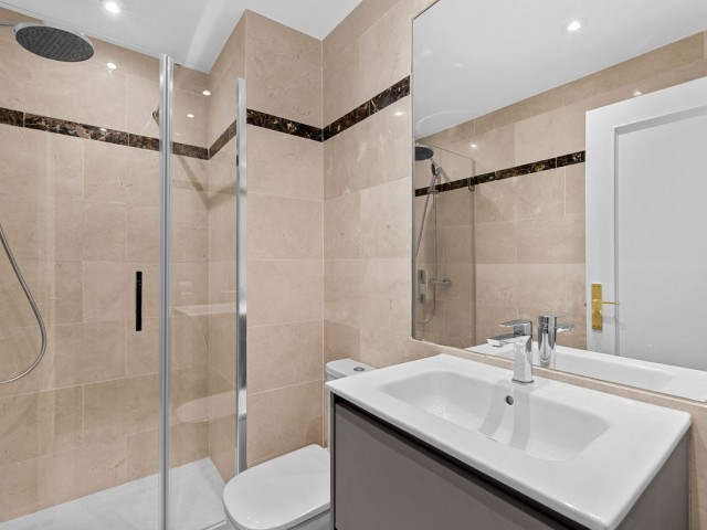 Apartamento con 3 Dormitorios  en Nueva Andalucía