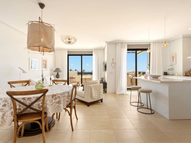 Maison mitoyenne avec 3 Chambres  à Estepona