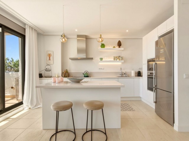 Maison mitoyenne avec 3 Chambres  à Estepona