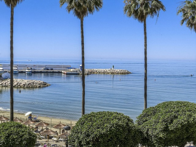 Appartement avec 3 Chambres  à Marbella
