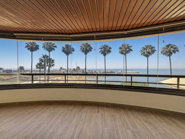 Appartement avec 3 Chambres  à Marbella
