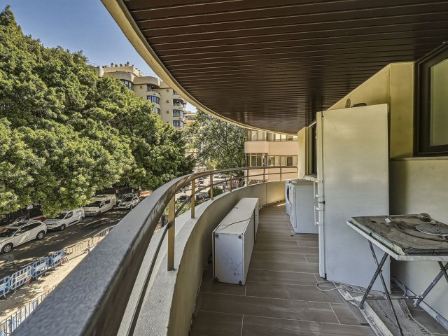 Appartement avec 3 Chambres  à Marbella