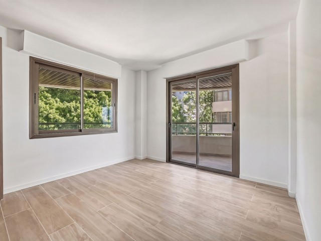 Appartement avec 3 Chambres  à Marbella