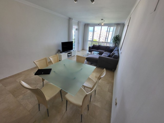 4 Bedrooms Apartment in Puerto Banús