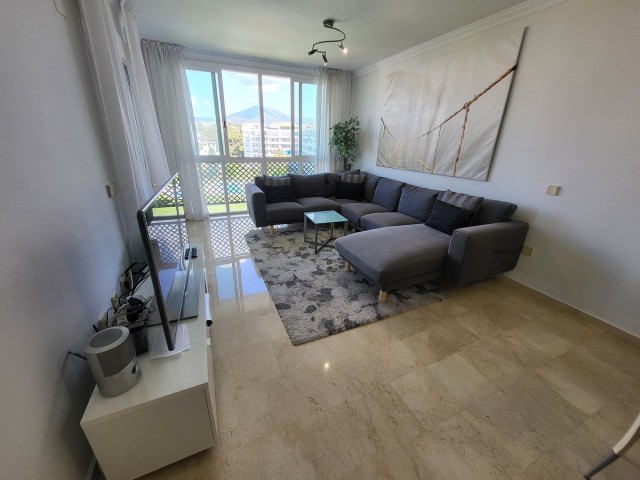 4 Bedrooms Apartment in Puerto Banús