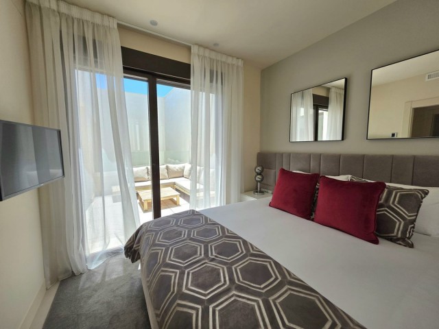4 Bedrooms Townhouse in New Golden Mile