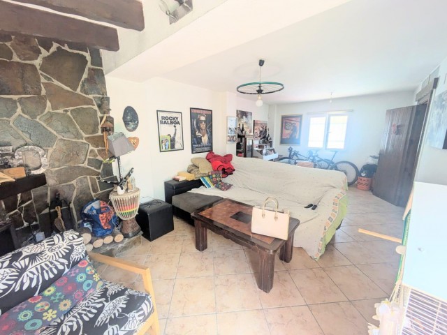 3 Slaapkamer Rijtjeshuis in Torremolinos