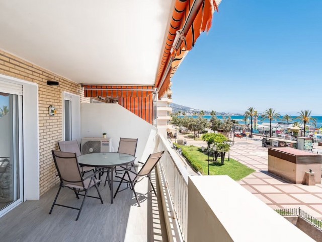Apartamento con 3 Dormitorios  en Fuengirola
