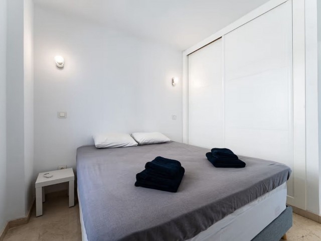 Apartamento con 3 Dormitorios  en Fuengirola