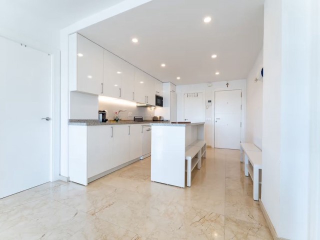 Apartamento con 3 Dormitorios  en Fuengirola