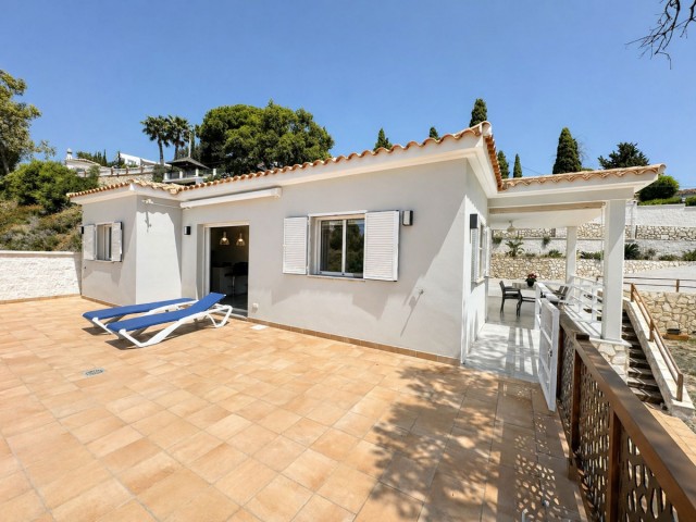 Villa con 4 Dormitorios  en Mijas