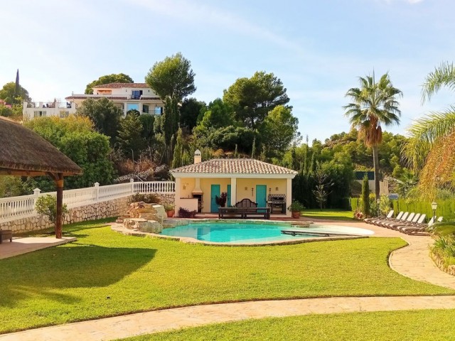 6 Schlafzimmer Villa in Mijas