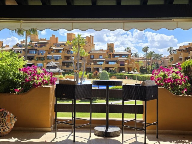3 Bedrooms Apartment in Estepona