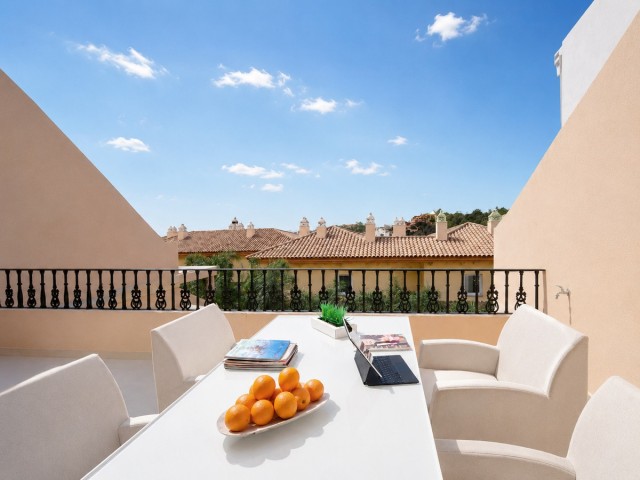 Apartamento con 2 Dormitorios  en Nueva Andalucía