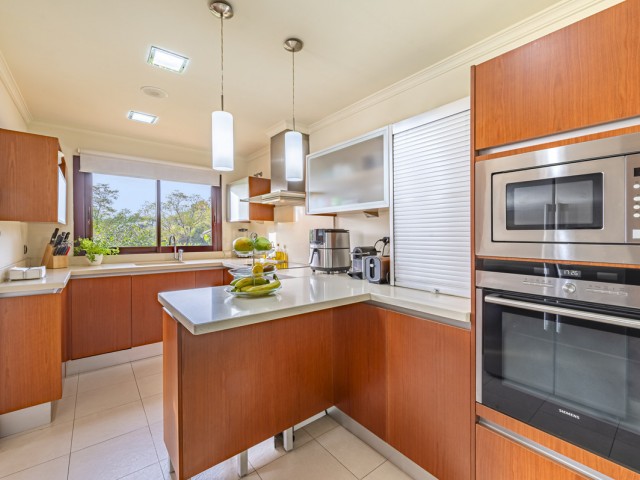 4 Bedrooms Townhouse in The Golden Mile