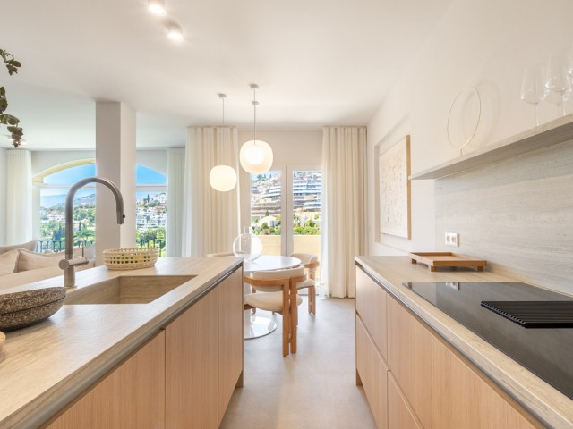 Apartamento con 3 Dormitorios  en Benahavís