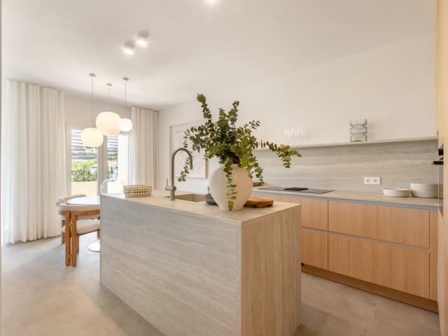 Apartamento con 3 Dormitorios  en Benahavís