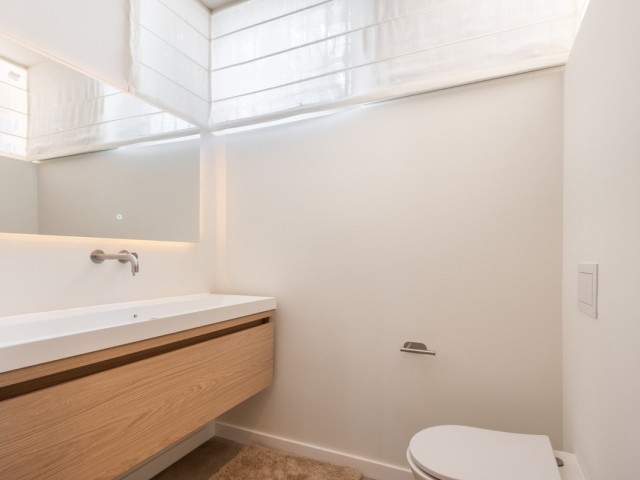 Apartamento con 3 Dormitorios  en Benahavís