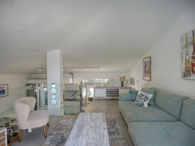 2 Bedrooms Villa in Estepona
