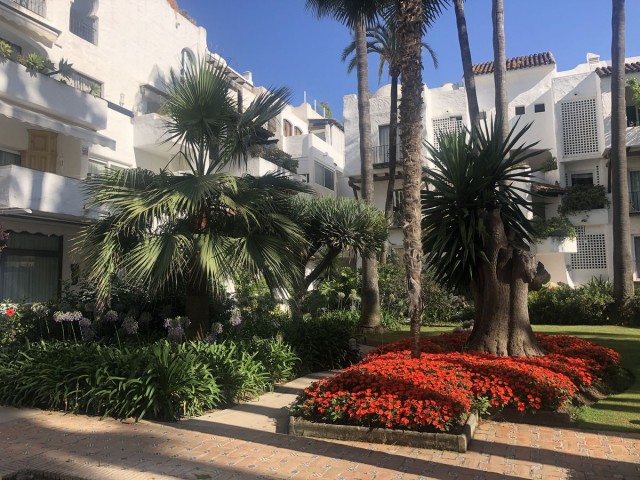 2 Bedrooms Apartment in Puerto Banús