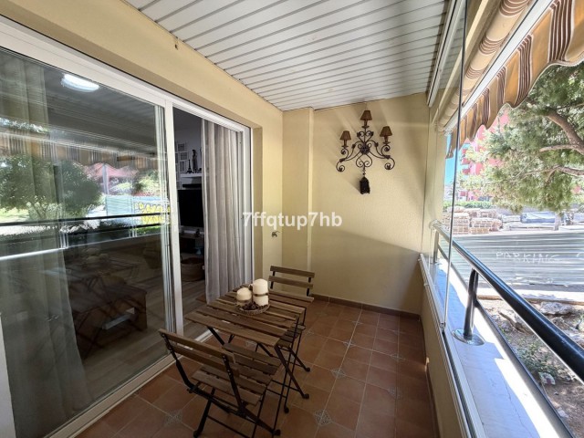 4 Bedrooms Apartment in Estepona