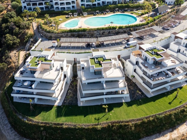 3 Bedrooms Apartment in Estepona