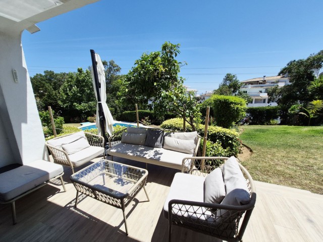 2 Bedrooms Townhouse in Calahonda