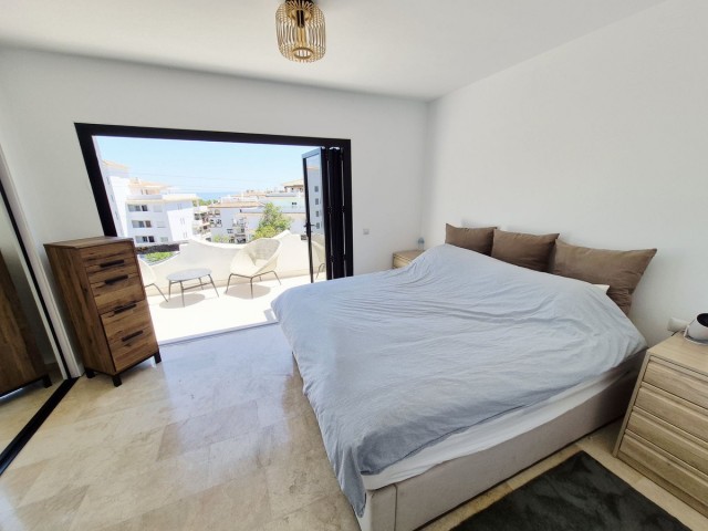 2 Bedrooms Townhouse in Calahonda