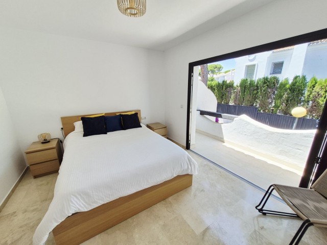 2 Bedrooms Townhouse in Calahonda