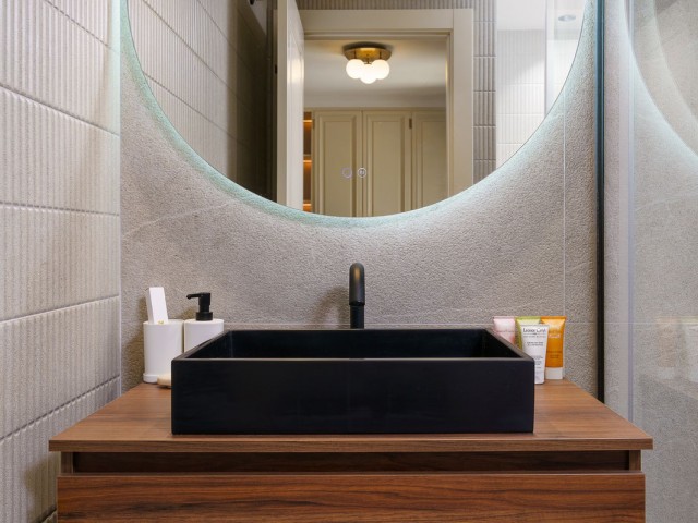 2 Bedrooms Apartment in Puerto Banús