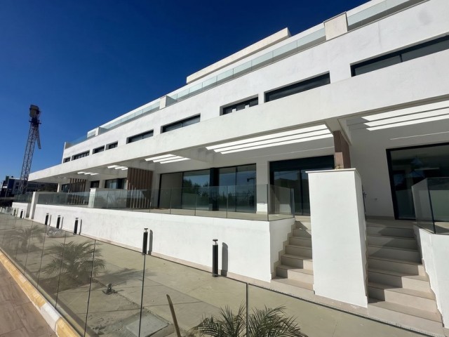 3 Bedrooms Apartment in Estepona