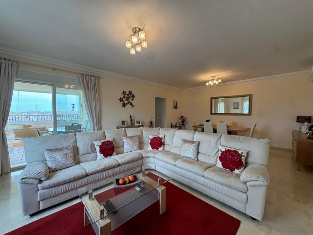 3 Bedrooms Apartment in La Cala Hills