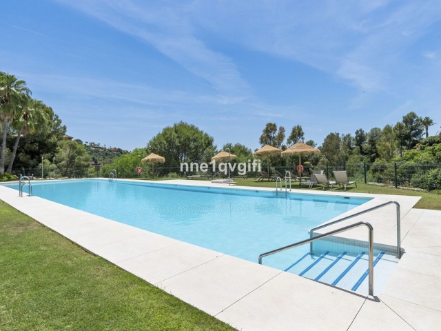 3 Bedrooms Apartment in Benahavís