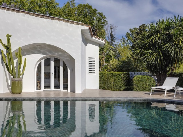 5 Bedrooms Villa in Guadalmina Alta