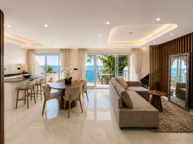 2 Bedrooms Apartment in Estepona